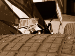 DSC_0056.NEF00190018